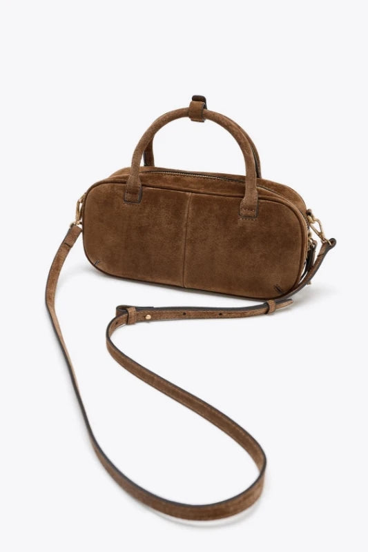 PARIS CLUTCH