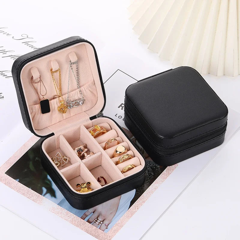 JEWEL TRAVEL CASE